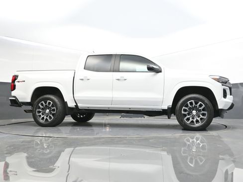 Used 2023 Chevrolet Colorado LT w/ LT Convenience Package III AWD/4WD image 44