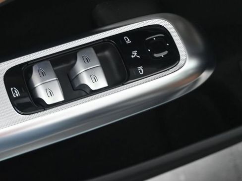 New 2026 Mercedes-Benz E 350 4MATIC Sedan image 13