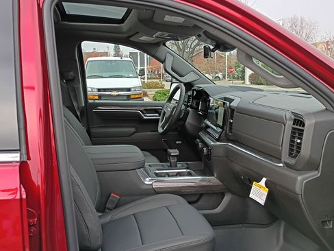 New 2026 Chevrolet Silverado 1500 LTZ w/ LTZ Premium Package image 15