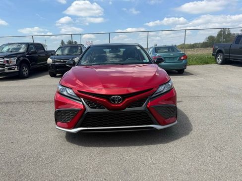 Used 2021 Toyota Camry XSE AWD/4WD image 2