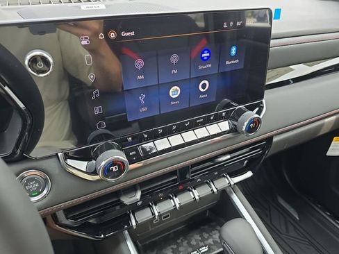 New 2025 Chevrolet Colorado Z71 w/ Technology Package image 13