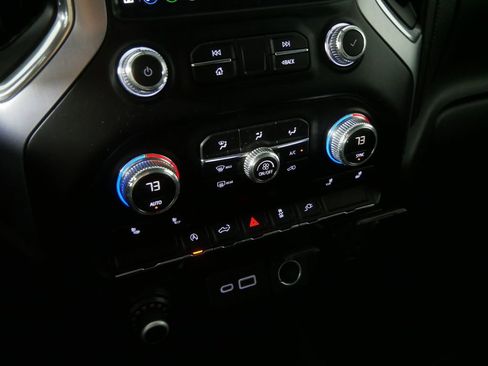 Used 2019 GMC Sierra 1500 SLE w/ Fleet Comfort Package AWD/4WD image 25