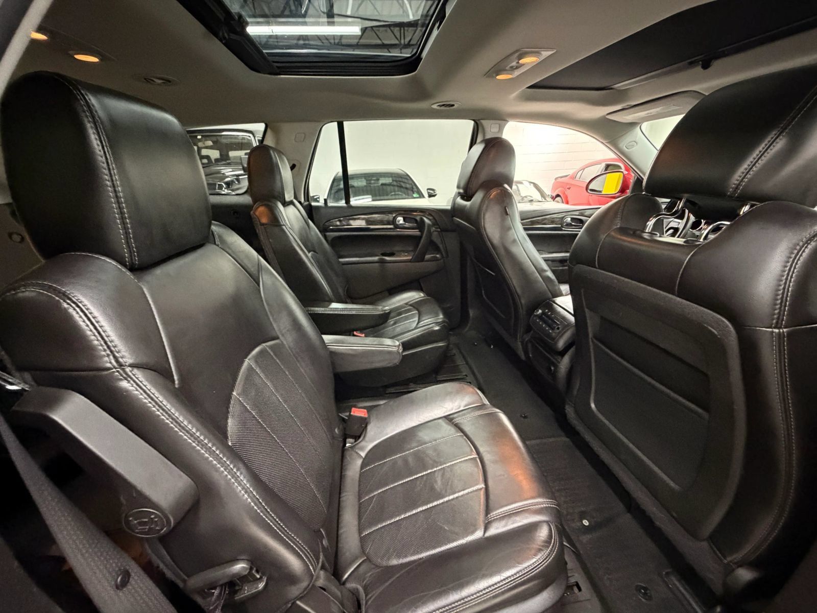 Used 2013 Buick Enclave Premium AWD/4WD image 20