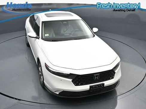 Used 2023 Honda Accord EX-L image 16
