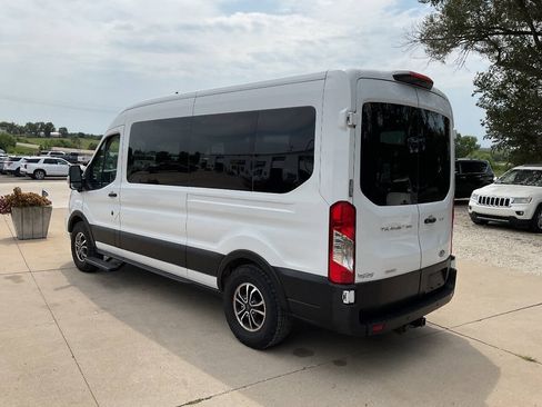 Used 2022 Ford Transit 350 XLT RWD image 7