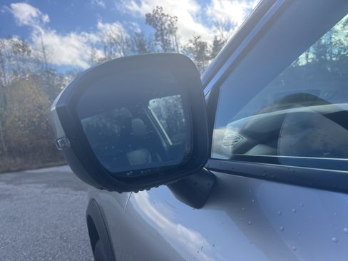 Certified 2023 Nissan Rogue Platinum image 10