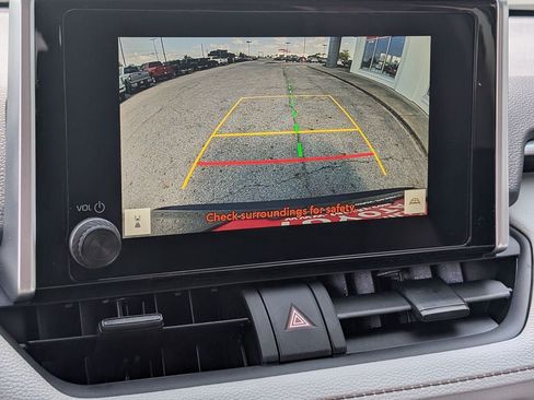 Certified 2025 Toyota RAV4 XLE AWD/4WD image 21