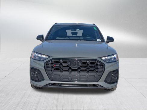 Used 2024 Audi SQ5 Prestige image 8