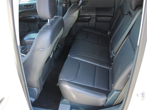 Used 2024 Ford Maverick Lariat w/ Black Appearance Package image 13