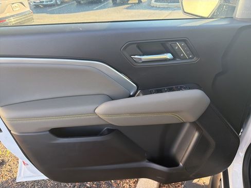 New 2026 Chevrolet Colorado ZR2 w/ Technology Package image 15