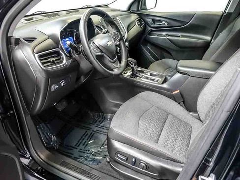 Certified 2024 Chevrolet Equinox LT AWD/4WD image 13
