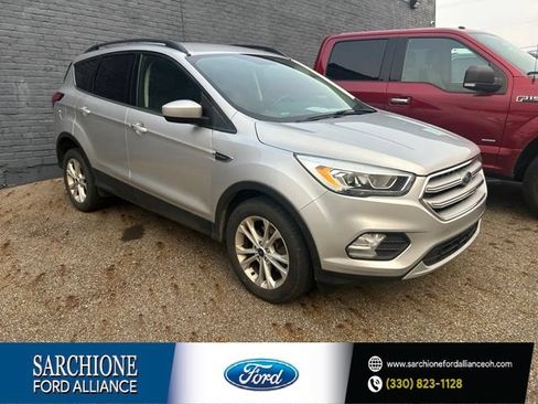 Used 2019 Ford Escape SEL AWD/4WD image 1