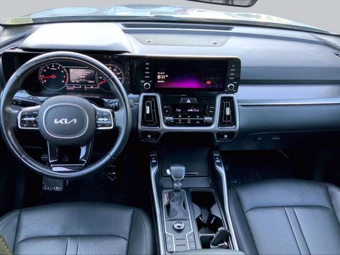 Used 2023 Kia Sorento S w/ Panoramic Sunroof Package FWD image 15