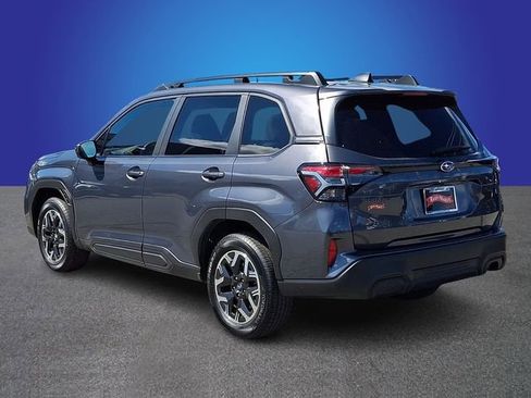 Certified 2025 Subaru Forester Premium image 6