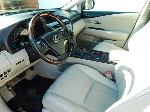 Used 2010 Lexus RX 350 AWD w/ Premium Pkg image 9