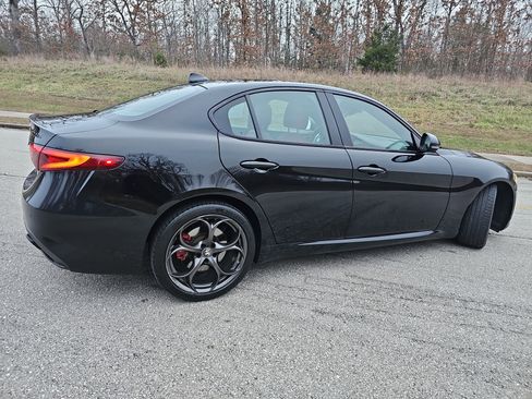 Used 2021 Alfa Romeo Giulia Ti Sport image 3