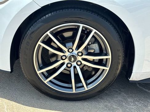 Used 2017 Ford Mustang Premium RWD image 22