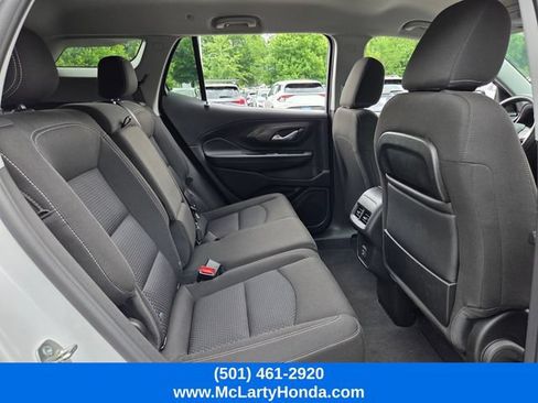 Used 2024 GMC Terrain SLE FWD image 15