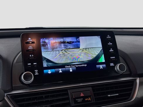 Used 2020 Honda Accord Sport image 19