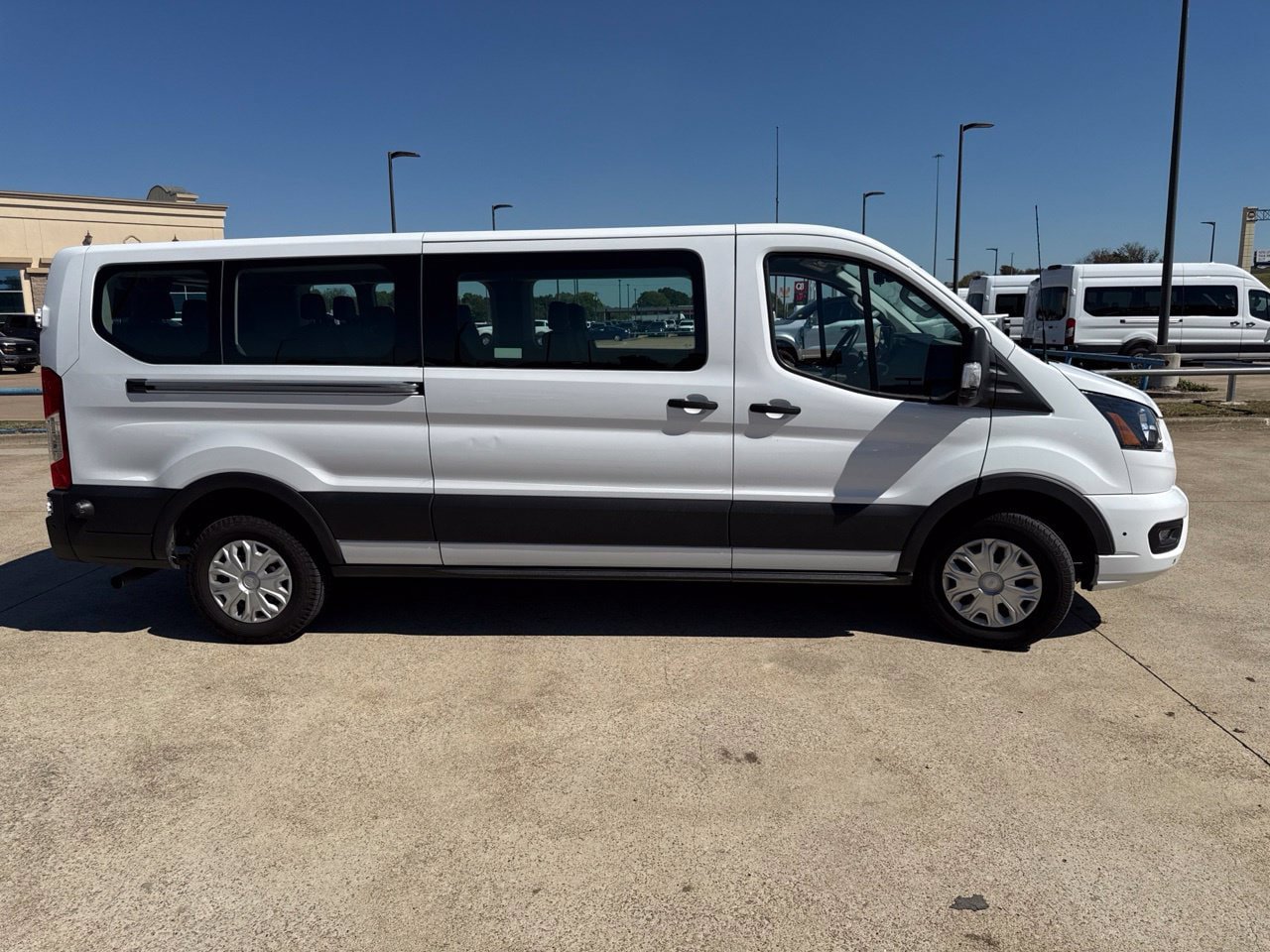 Used 2024 Ford Transit 350 XLT RWD image 16
