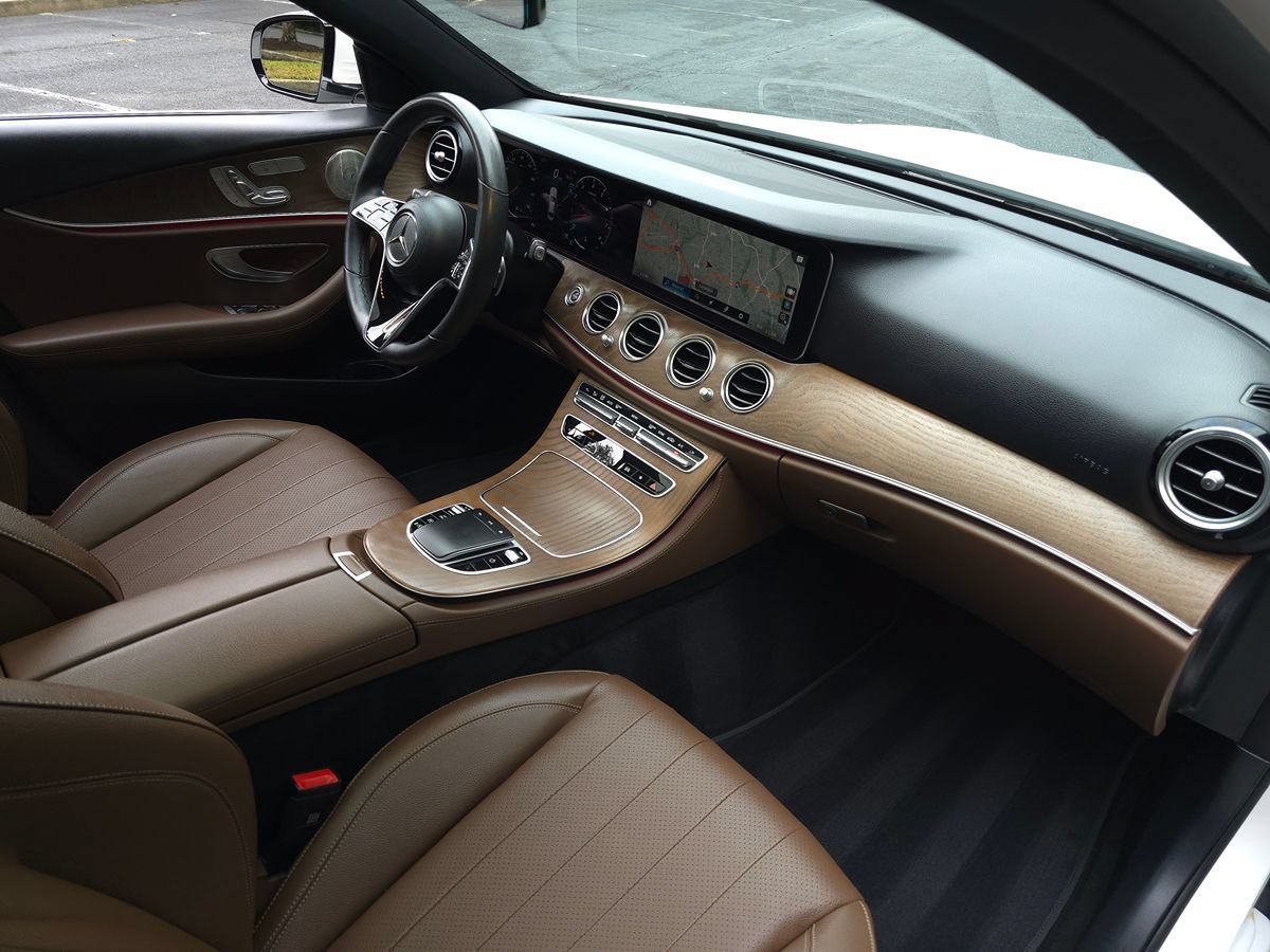 Used 2023 Mercedes-Benz E 350 4MATIC Sedan image 22
