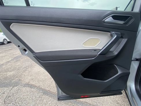 Used 2019 Volkswagen Tiguan S image 20