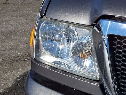 Used 2011 Ford Ranger XLT image 10