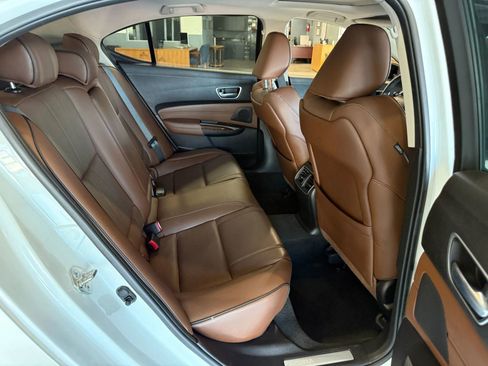 Used 2018 Acura TLX V6 w/ Technology Package image 12