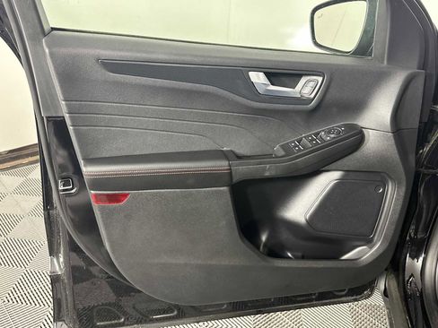 Used 2025 Ford Escape ST-Line AWD/4WD image 8