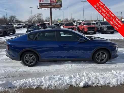 Used 2025 Kia K4 LXS image 6