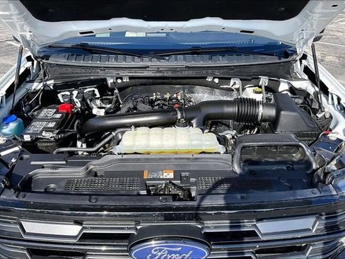 Used 2025 Ford Expedition Active AWD/4WD image 31
