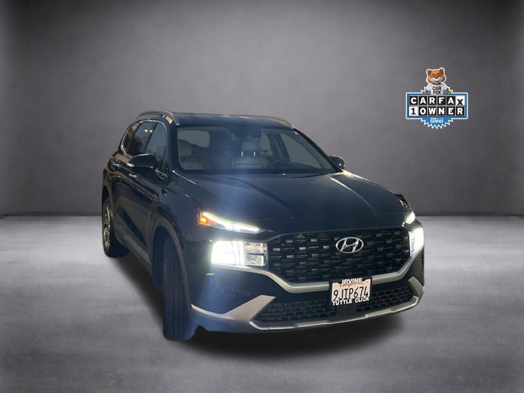 Used 2023 Hyundai Santa Fe SEL FWD image 2