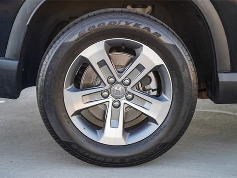 Used 2023 Honda Pilot EX-L image 13