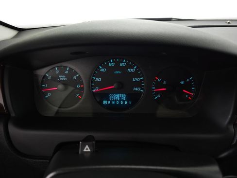 Used 2011 Chevrolet Impala LS FWD image 16