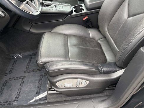 Used 2017 Porsche Macan image 15