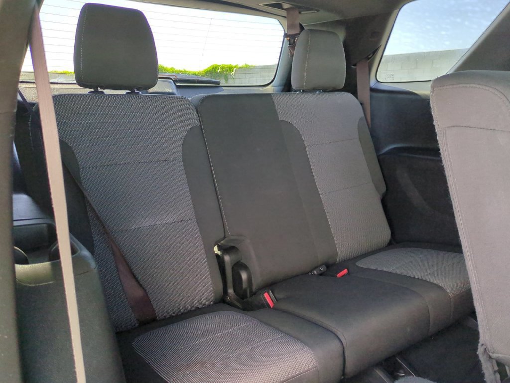 Used 2023 Chevrolet Traverse LT FWD image 32