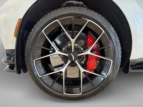 New 2025 Aston Martin DBX 707 image 25