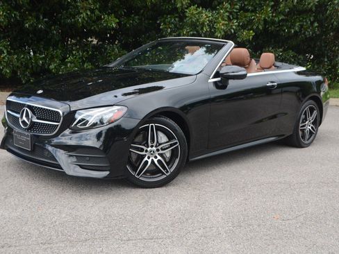 Used 2020 Mercedes-Benz E 450 4MATIC Cabriolet image 11
