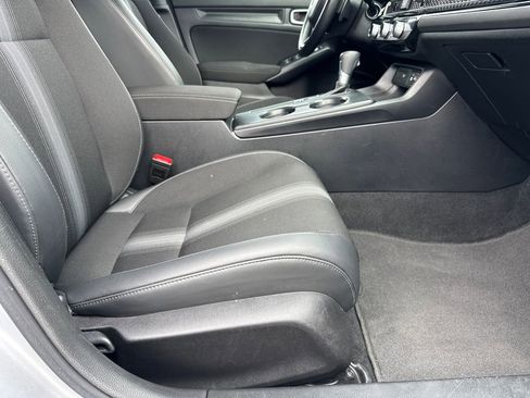 Used 2024 Honda Civic Sport image 13