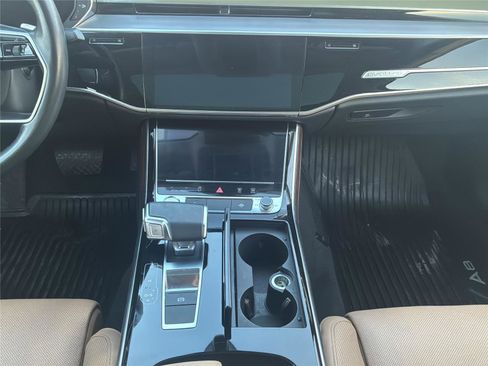 Used 2020 Audi A8 L 3.0T w/ Executive Package image 20