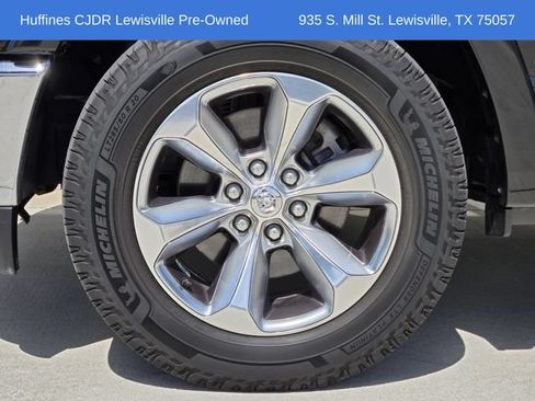 Used 2021 RAM 1500 Limited w/ Advanced Safety Group RWD image 14