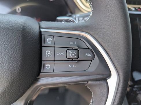 New 2025 Jeep Grand Cherokee 4WD image 22