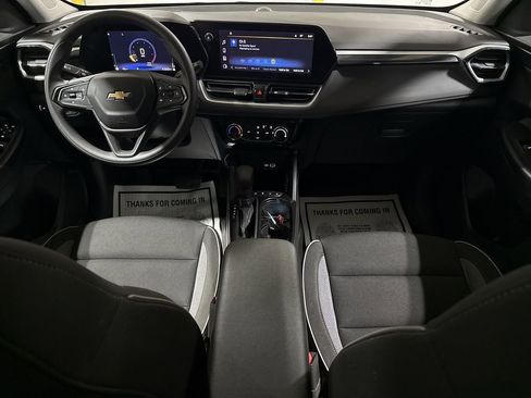 Used 2024 Chevrolet TrailBlazer LT image 10