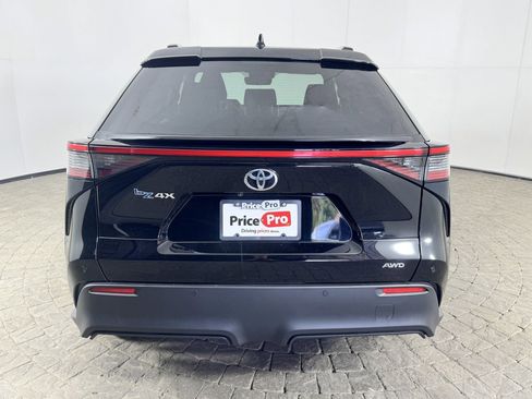 Used 2023 Toyota bZ4X AWD w/ Weather Package image 7