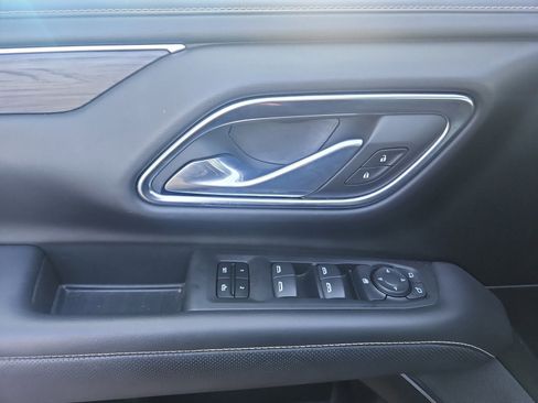 Used 2023 GMC Yukon SLT image 18