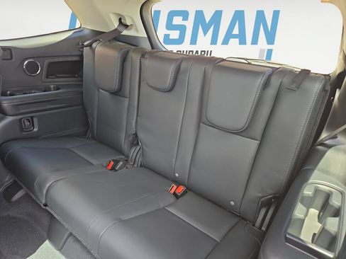 New 2026 Subaru Ascent Limited AWD/4WD image 18
