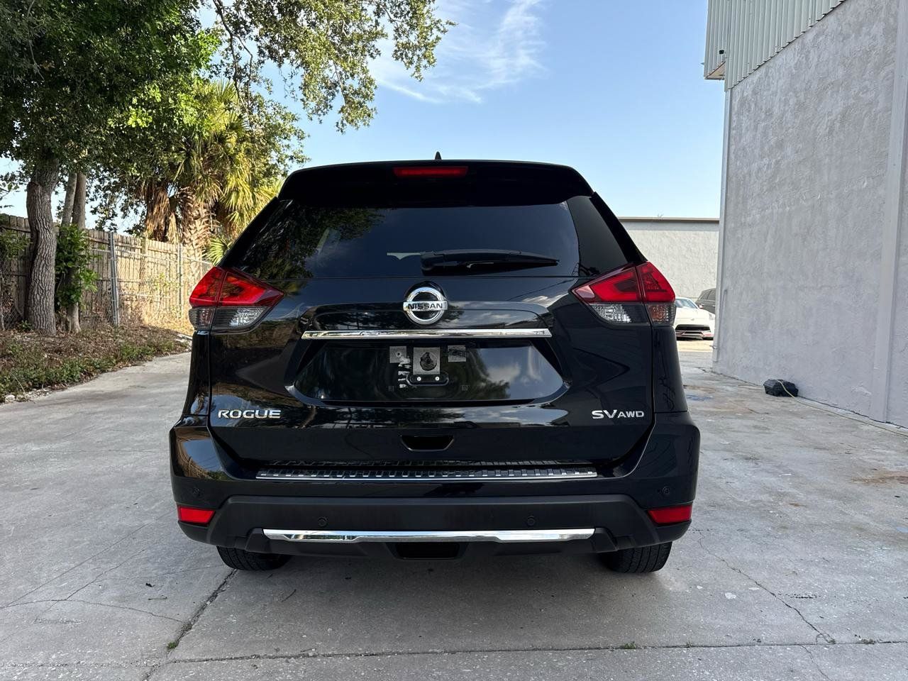 Used 2020 Nissan Rogue SV AWD/4WD image 13