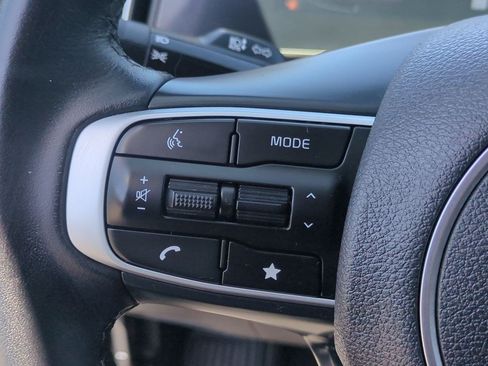 Used 2024 Kia Sportage EX FWD image 12