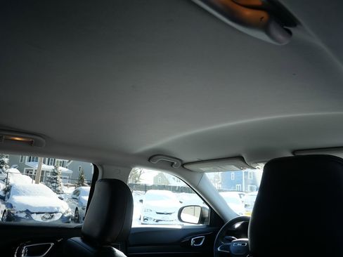 Used 2022 Jeep Compass Trailhawk image 28