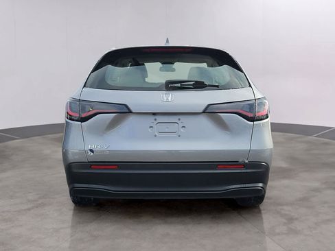 Certified 2024 Honda HR-V LX image 5